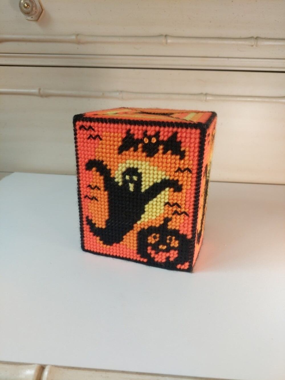Vintage Handmade Needlepoint Tissue Box Holder Plastic Canvas Halloween Fall